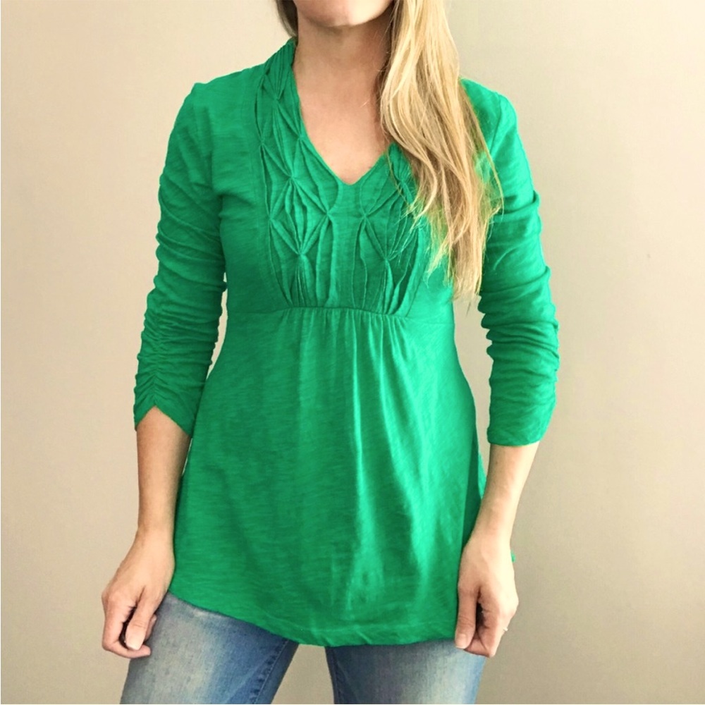 ANTHROPOLOGIE DELETTA green v neck top sz S